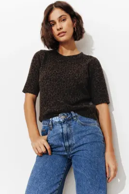 Pull léopard manches courtes — photo 3