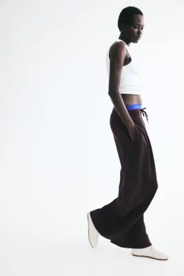 Pantalon avec cordon de serrage et plis - Violet foncé — photo 2