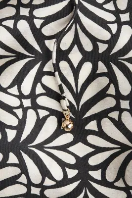 Robe avec détail à nouer - Noir/motif — photo 4