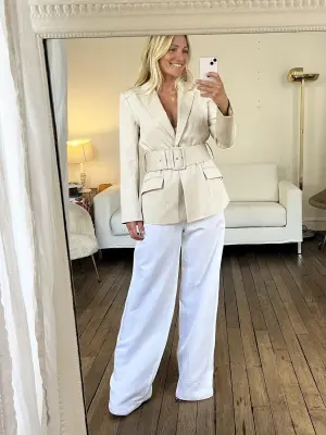 Veste de tailleur en coton mélangé beige ceinture large Prix boutique 450€ Taille 40 — photo 2