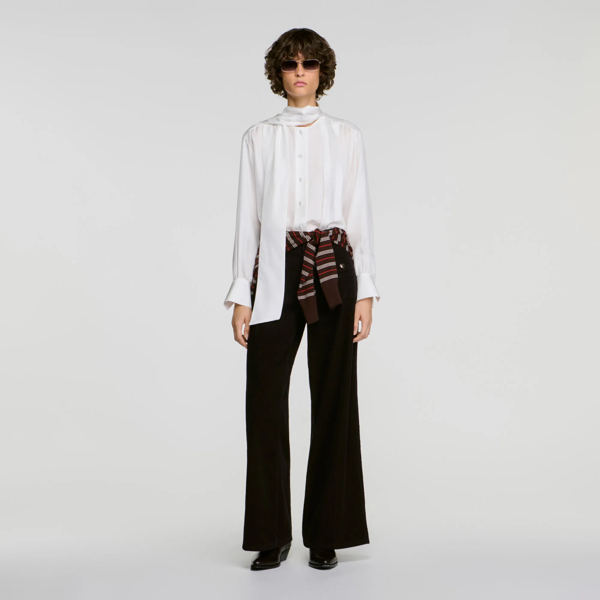 Pantalon droit à poches en velours
