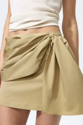 Jupe en twill avec détail à nouer - Beige — photo 1