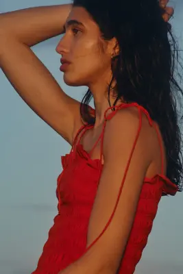 Robe avec bretelles à nouer et corsage smocké - Rouge vif — photo 1