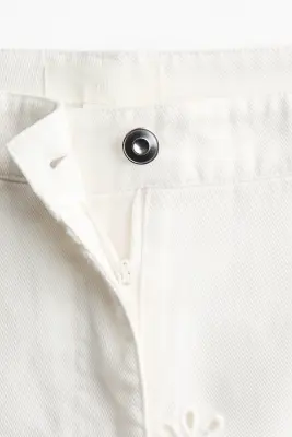 Pantalon en twill avec broderie anglaise - Blanc — photo 4