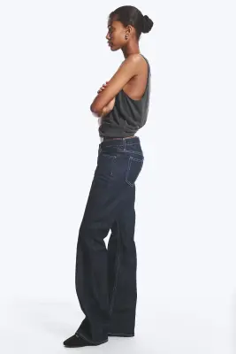 Jean bootcut ajusté taille basse Nova - Blue Rinse – Bleu foncé — photo 2