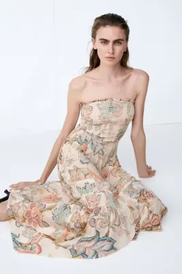 Robe bandeau smockée - Beige clair/motif — photo 2