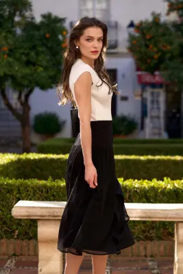 Cordelia Midi Skirt - Black — photo 3