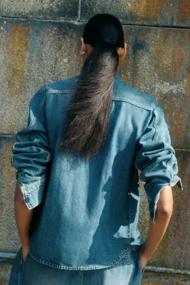 Blouse à col cravate en denim - Bleu denim — photo 2