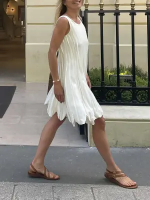 Robe de mariée ou cocktail en crêpe de soie plissé blanc ivoire Px boutique 2000€ Taille 34 — photo 3