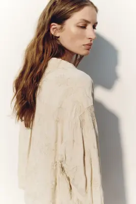 Chemise à col cubain en viscose brodée - Beige clair — photo 2