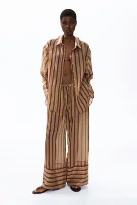 Chemise oversize en lyocell mélangé - Beige foncé/rayé — photo 1