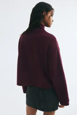 Pull loose avec col cheminée - Bordeaux — photo 3