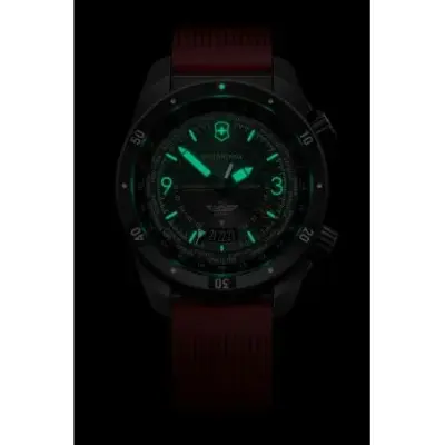 Montre Victorinox Air Pro GMT Automatic 242006 — photo 5