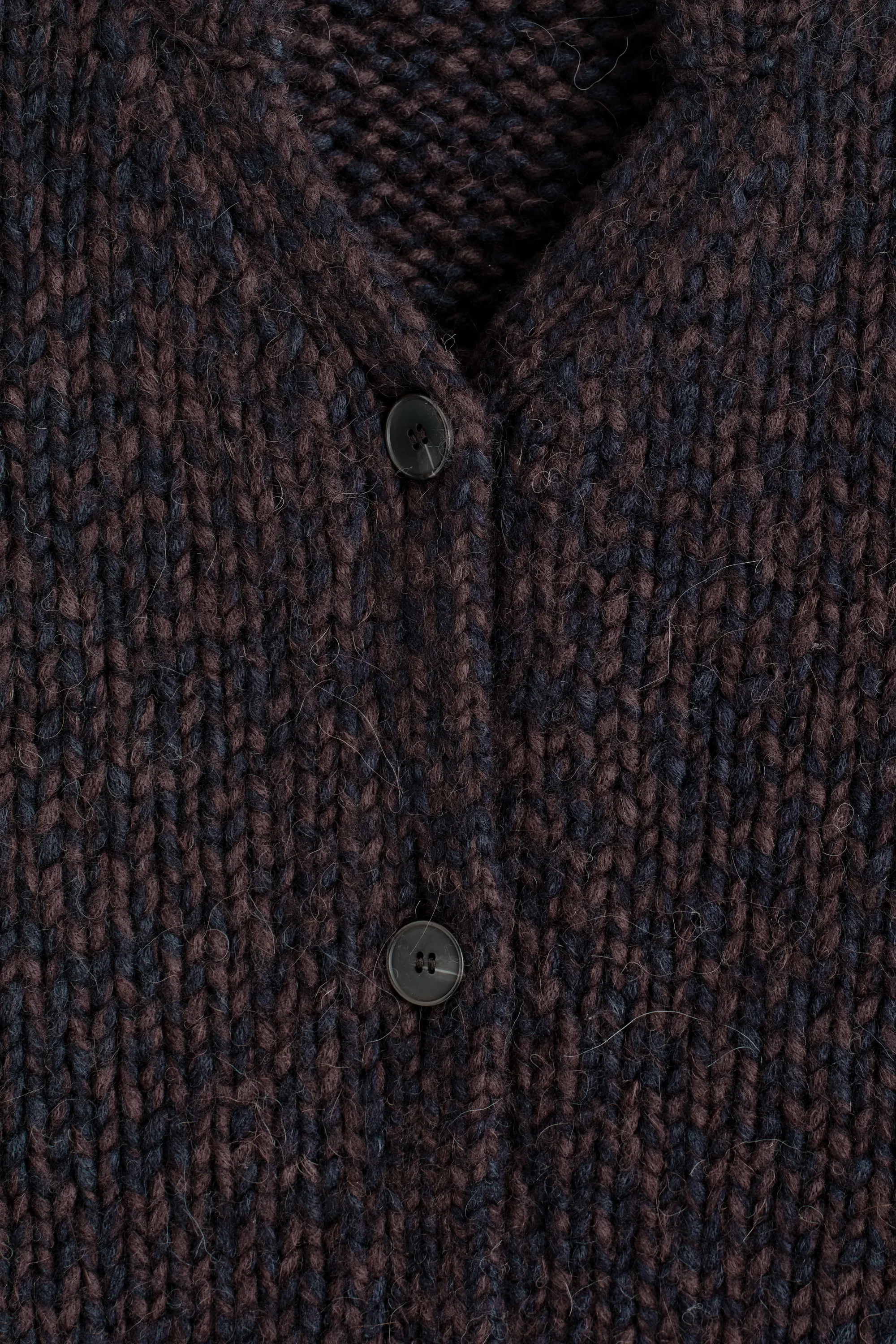 CARDIGAN ÉPAIS EN LAINE-ALPAGA MOUCHETÉE - BRUN / BLEU MARINE