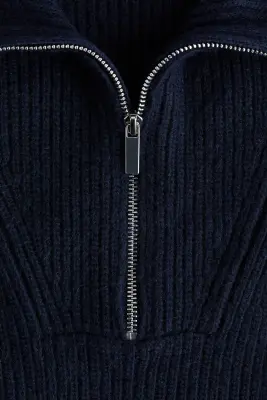 Pull à col zippé - Bleu marine — photo 5