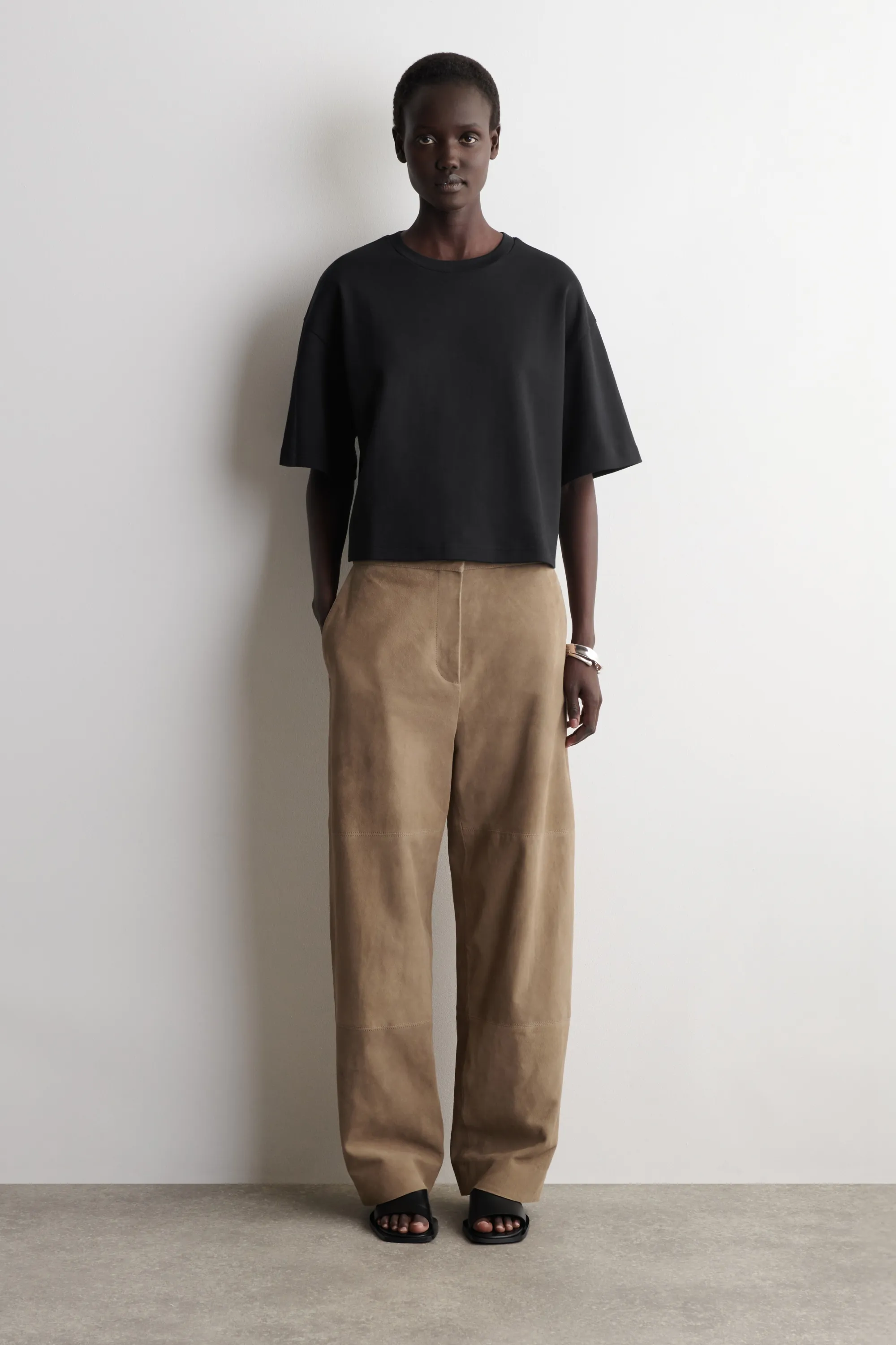T-SHIRT OVERSIZE SILHOUETTE CARRÉE EN COTON - NOIR