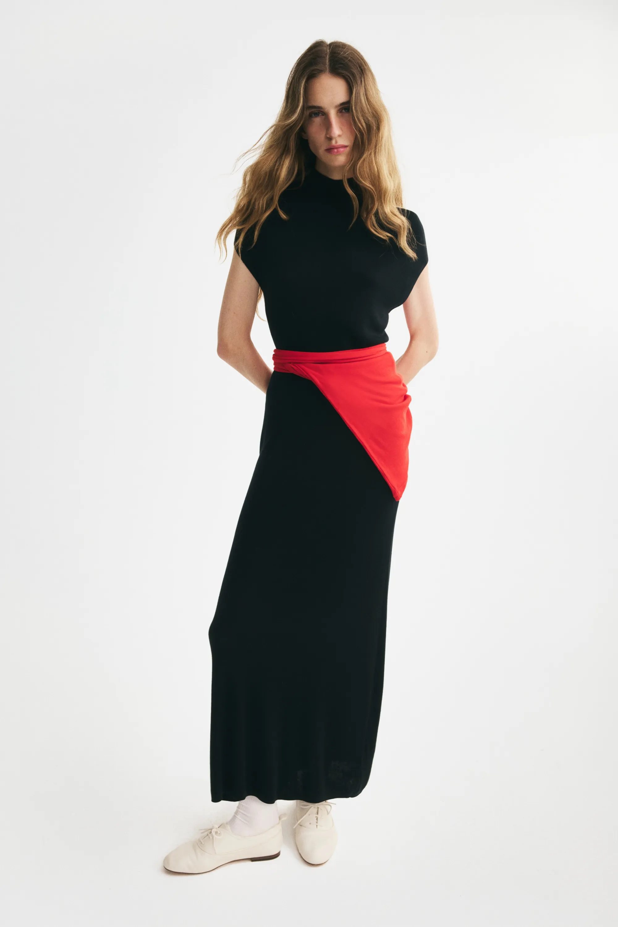 Robe en maille fine avec col cheminée - Noir
