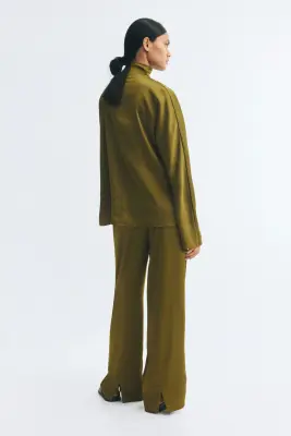 Pantalon chic en satin - Vert olive foncé — photo 3