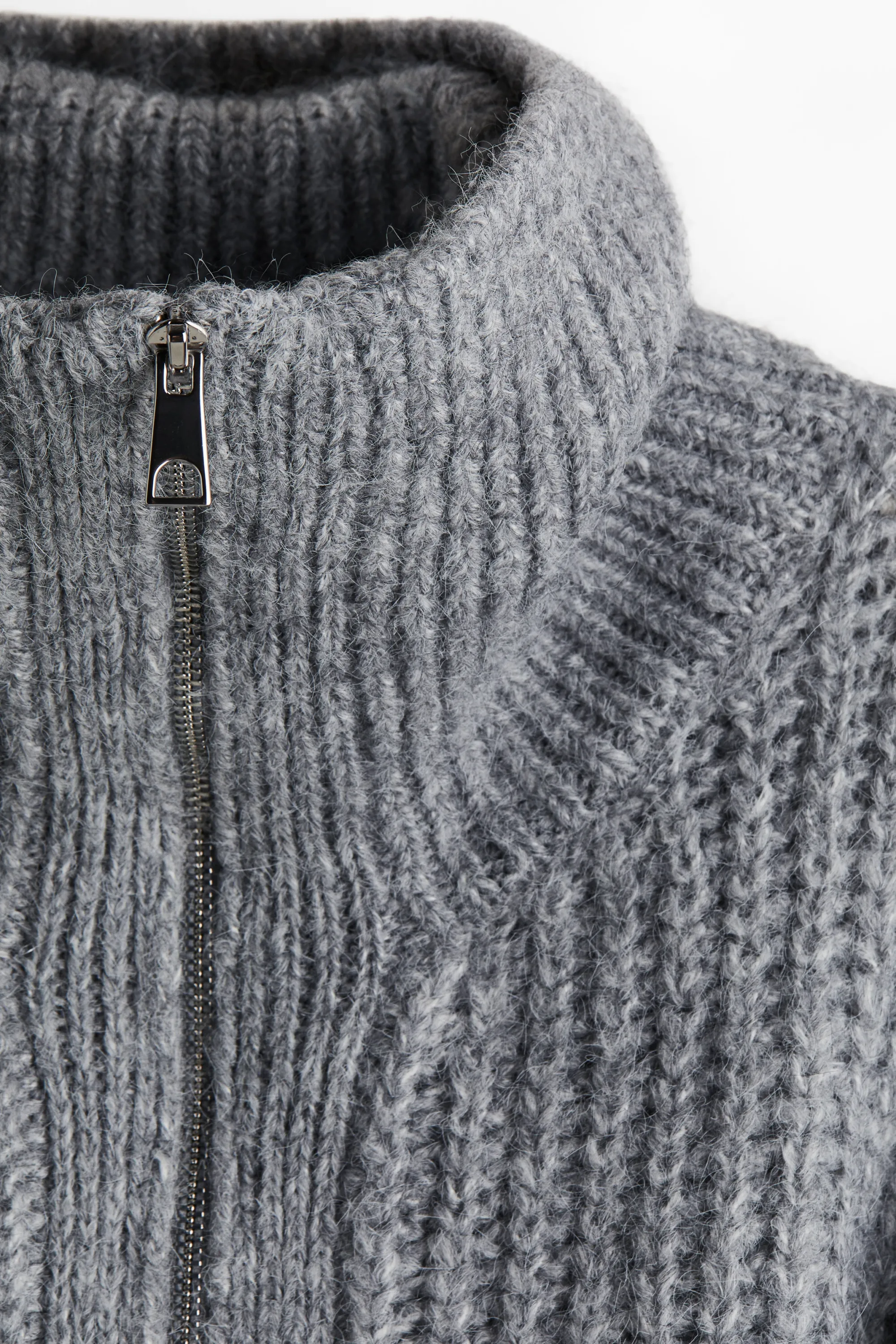 Robe en maille côtelée avec col zippé - Gris chiné