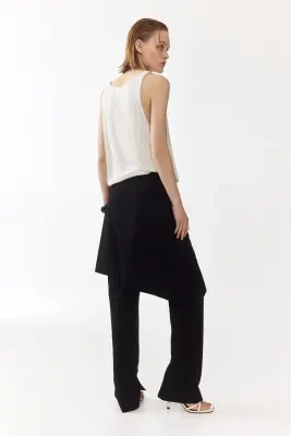 Pantalon droit avec jupe superposée - Noir — photo 2