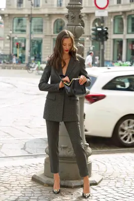 Meredith Single-Breasted Blazer — photo 2