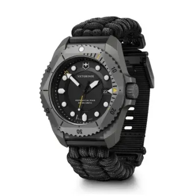 Montre Victorinox Dive Pro Quartz 241993.1 — photo 1