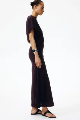 Robe froissée à manches papillon - Marron foncé — photo 2