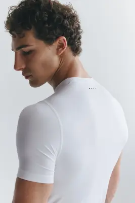 T-shirt de sport Compression Fit DryMove™ - Blanc — photo 3