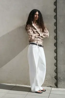 Chemise avec col à nouer - Beige/carreaux — photo 3