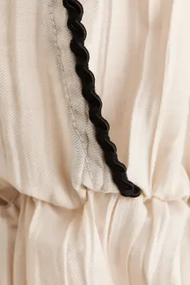 Robe froissée avec détail à nouer - Beige clair — photo 3