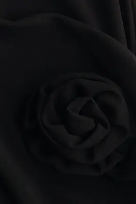 Robe à épaulettes - Noir — photo 4