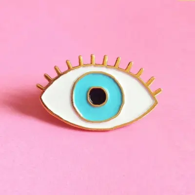 Pin's Oeil bleu – Coucou Suzette