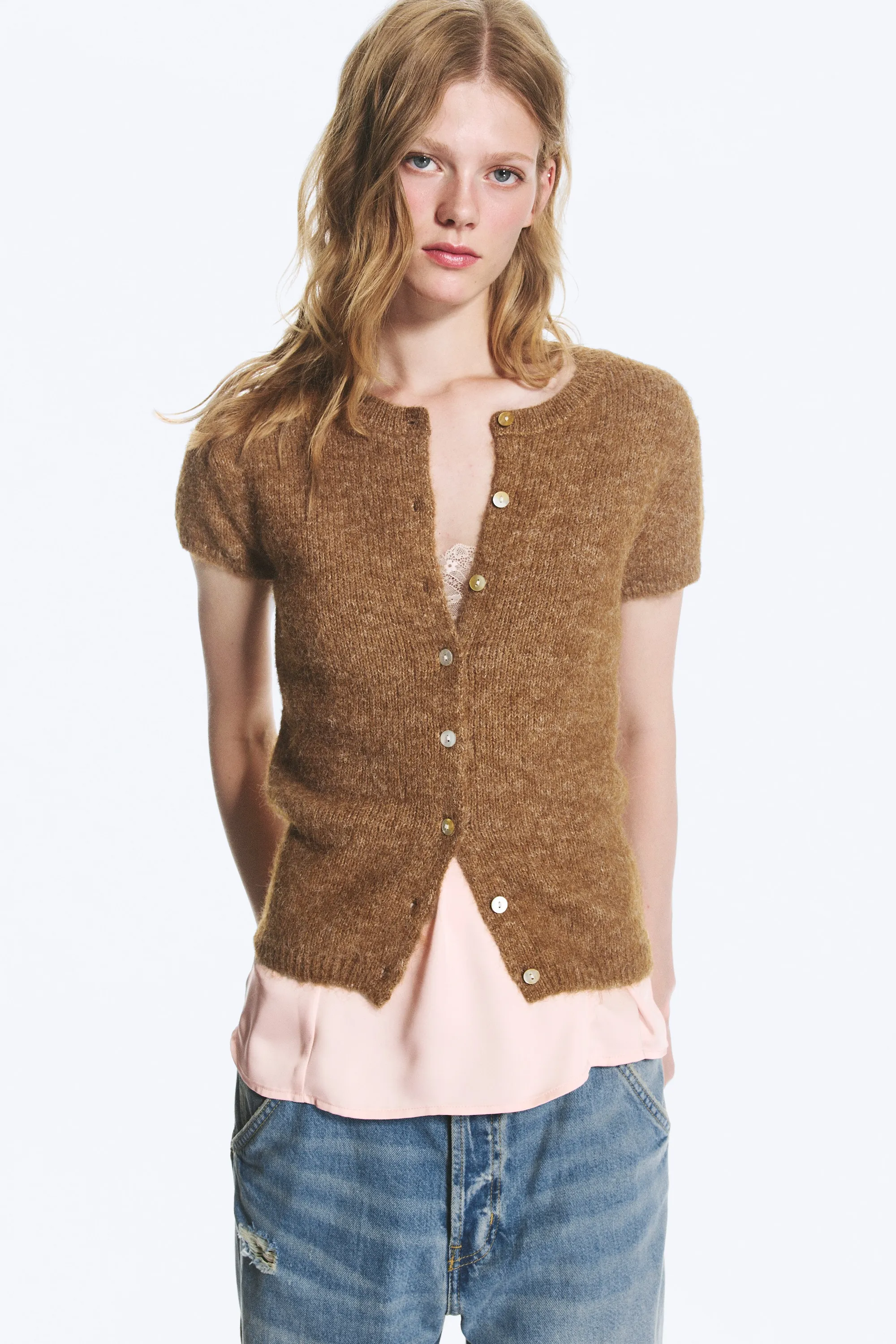 Cardigan en maille à manches courtes - Marron poudré