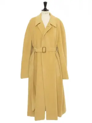 Manteau Homme long ceinturé en cachemire, laine et angora jaune Prix boutique est. 7200€ Taille L — photo 1