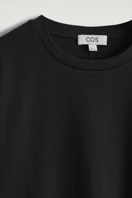 T-SHIRT OVERSIZE SILHOUETTE CARRÉE EN COTON - NOIR — photo 5