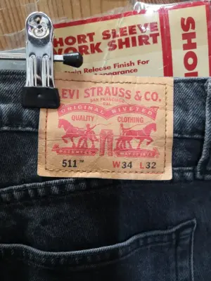 Jean Levi's 511 gris — photo 3