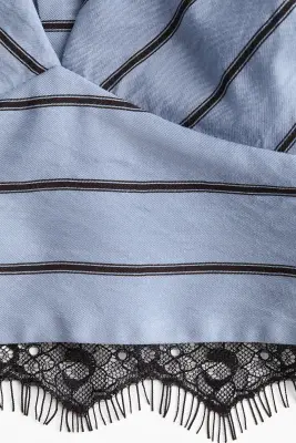Crop top avec dentelle - Bleu ancien clair/rayé — photo 3