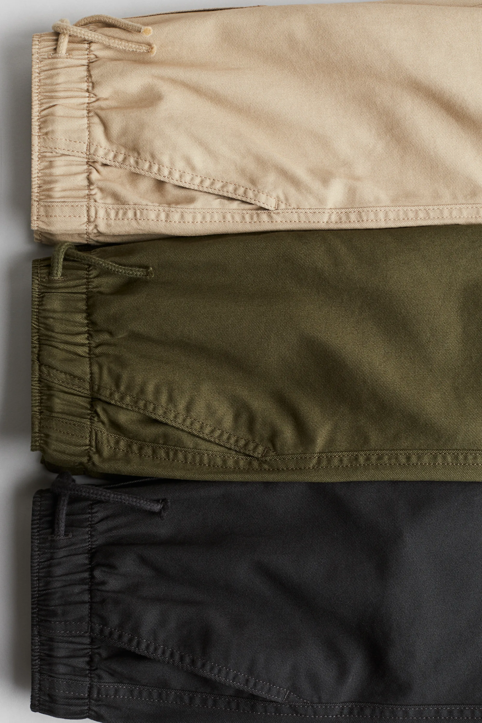 Lot de 3 pantalons jogger en coton - Vert kaki/beige