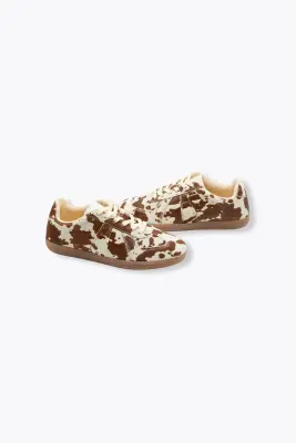 Baskets en cuir motif vache — photo 1