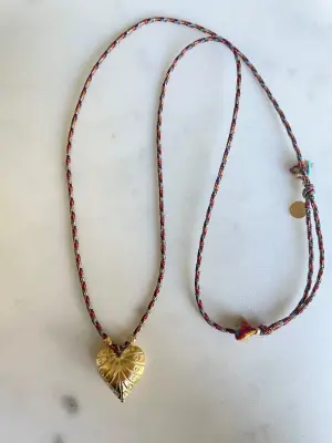 Nouveau ! ROOM SERVICE JEWELRY Collier Lucky Heart Rainbow — photo 2