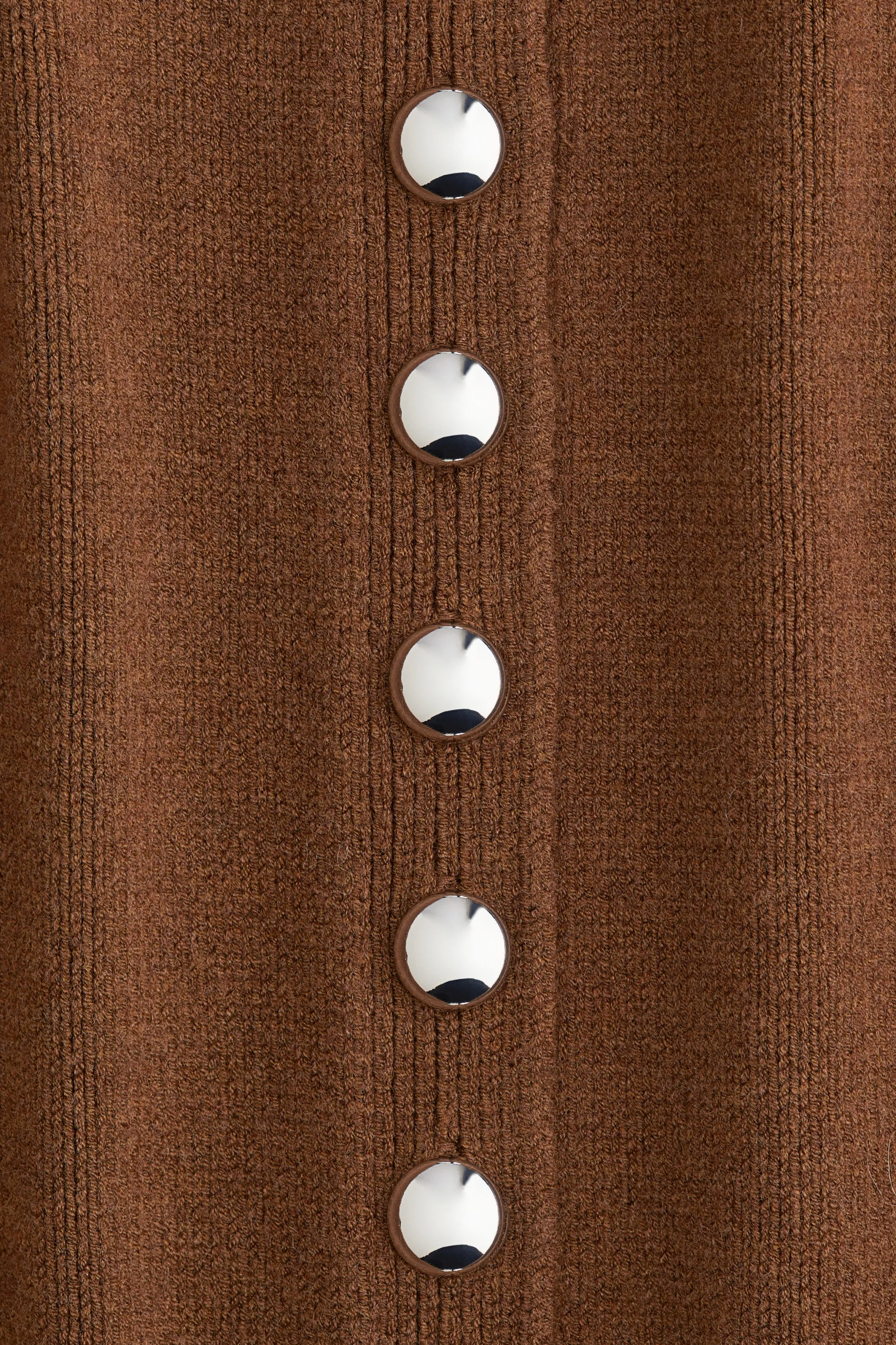 Robe en maille avec boutons devant - Marron
