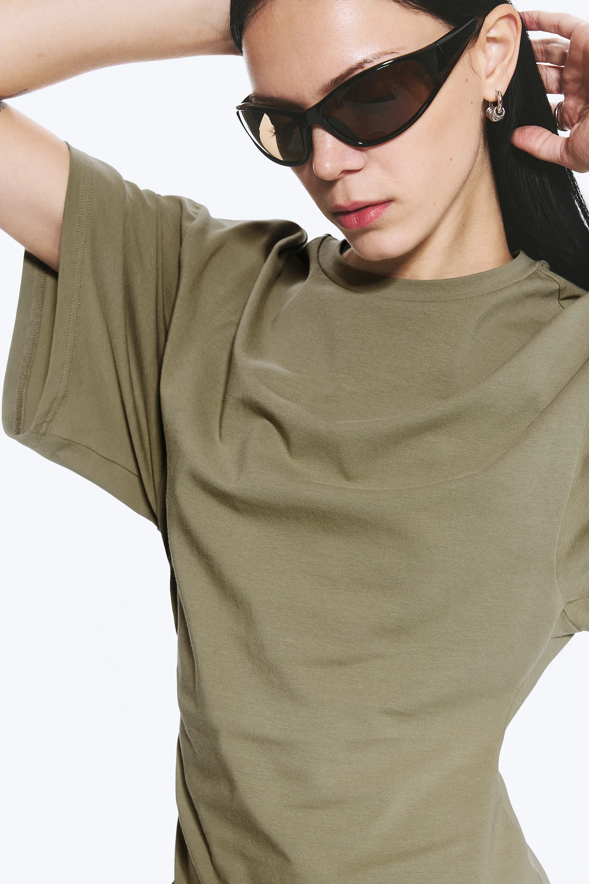 T-SHIRT AJUSTÉ DRAPÉ - Vert kaki cendré