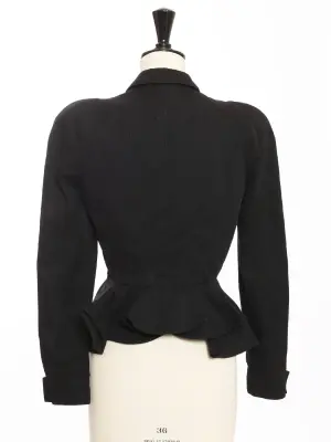 Veste très cintrée à épaulettes en coton noir Prix boutique 2100€ Taille XXS — photo 3