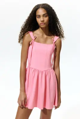 Robe avec liens à nouer et jupe évasée - Rose — photo 1