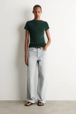 T-SHIRT SLIM EN COTON À COL BATEAU - VERT FONCÉ — photo 1