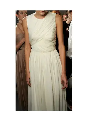 Robe de mariée drapée longue en soie blanche NEUVE Prix boutique 3000€ Taille 38 — photo 5