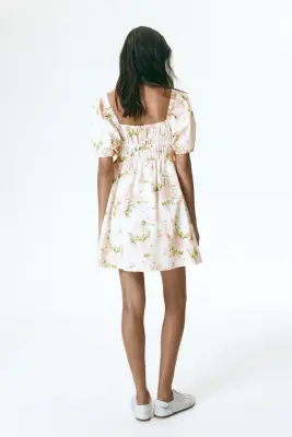 Robe en popeline avec manches bouffantes - Crème/rose/fleuri — photo 2