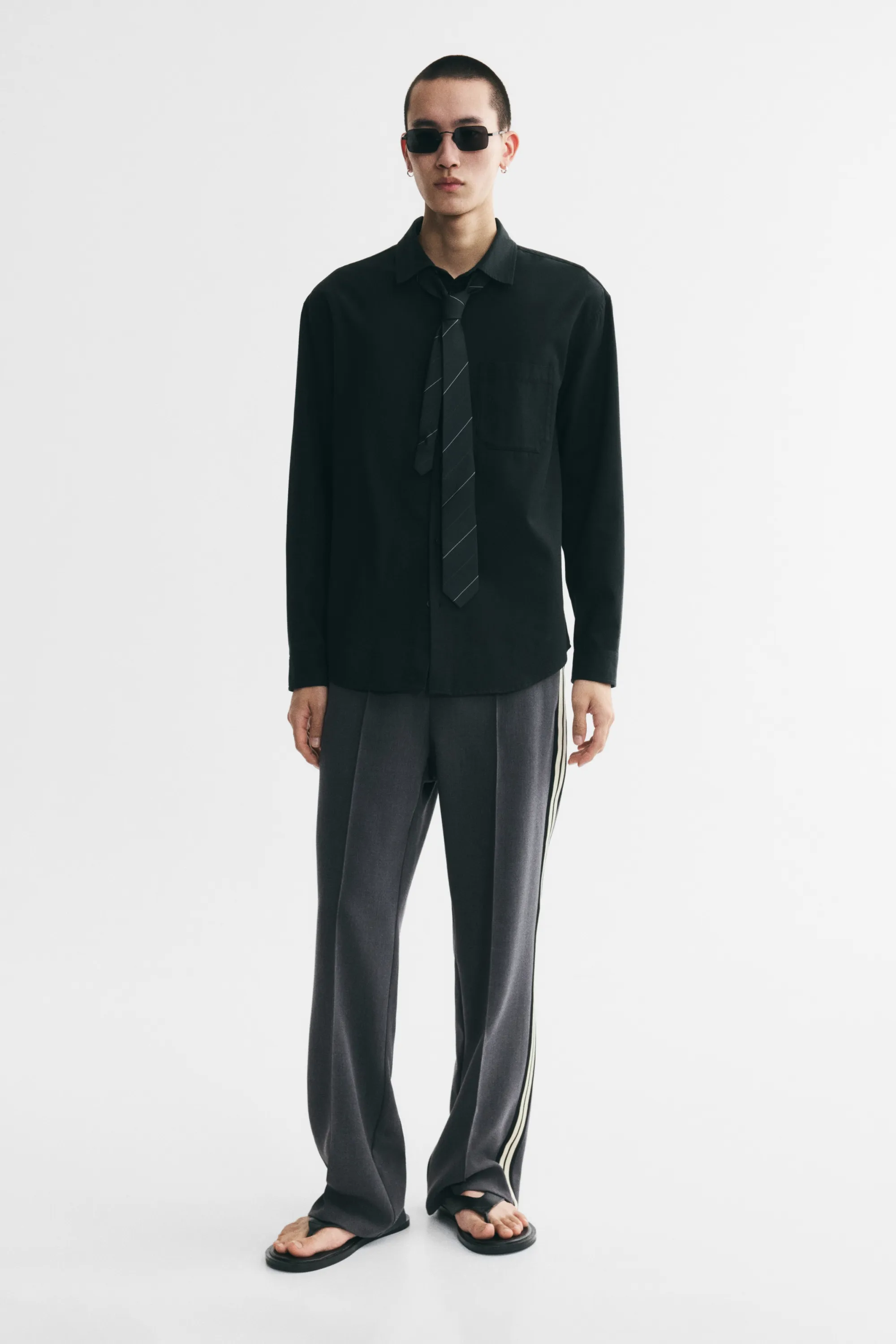 Pantalon Relaxed Fit - Gris foncé chiné/rayé