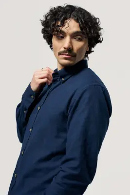 La chemise en flanelle - Bleu foncé — photo 5