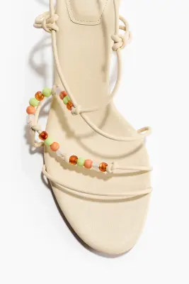Sandales à brides fines avec talon kitten heel - Jaune pâle — photo 2